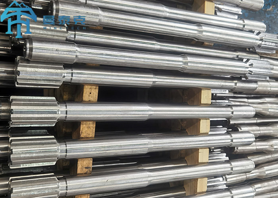 ความยาวของสปไลน์ 565 มิลลิเมตร แอดป์เตอร์แกนสําหรับ Atlas Copco /  / Furukawa Rock Drill