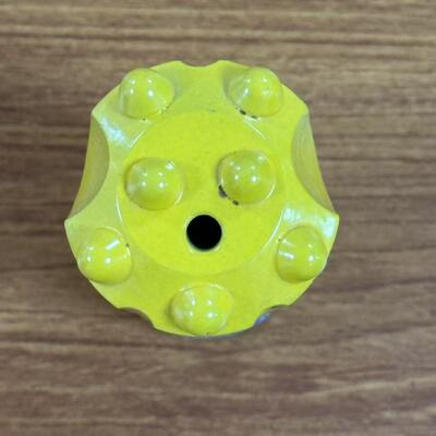 R28 Threaded Retractable Drill Bit Rock Drilling Tools For Mines And Quarries