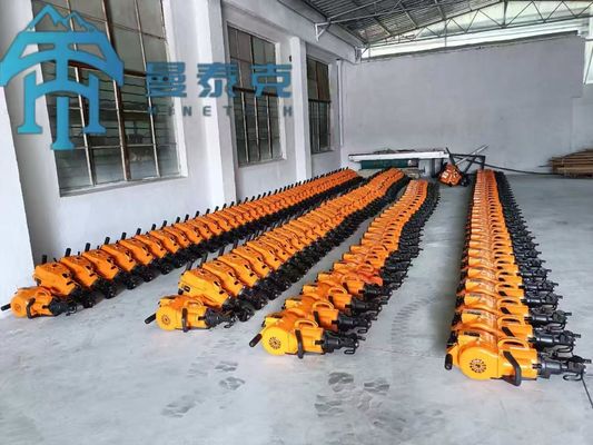 YN27C เครื่องเจาะหินเบนซิน ขนาด 32-42MM กว้างหลุมเจาะสูงสุด 6m ความลึกและน้ําหนัก 27kg สําหรับการเหมืองแร่
